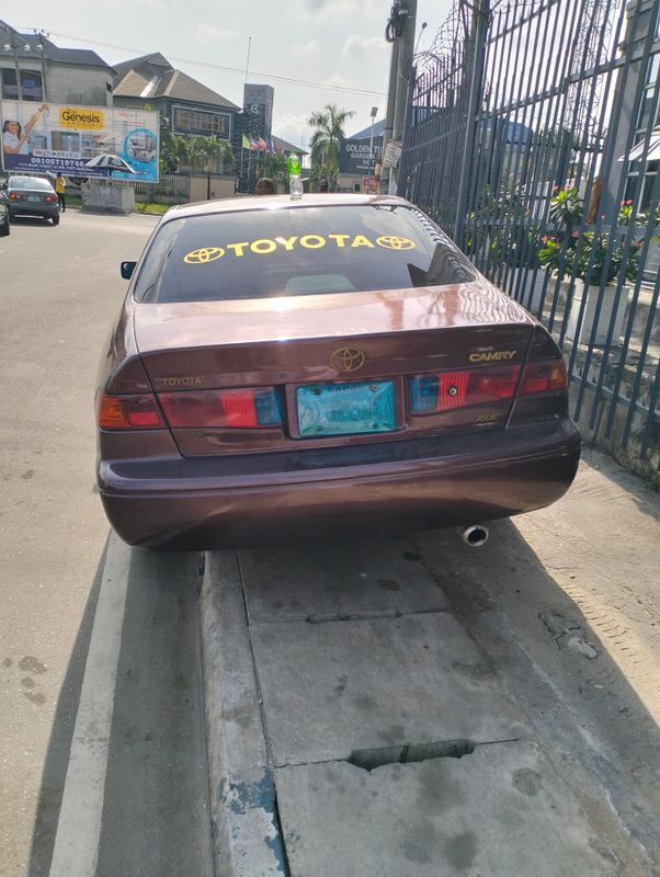 Thumbnail 5 of 2000 Toyota Camry xle